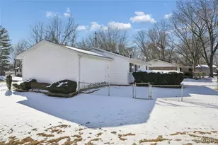 1599 Spangler Dr, Florissant, MO 63031 - Photo 26