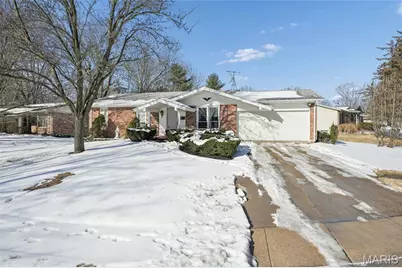 1599 Spangler Drive, Florissant, MO 63031 - Photo 4