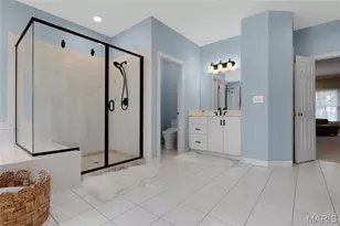 1479 Country Lake Estates Dr, Chesterfield, MO 63005 - Photo 24