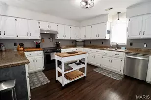 25700 Hwy 32, Lebanon, MO 65536 - Photo 14