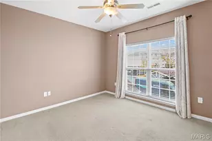 35 Kassebaum Ln, Saint Louis, MO 63129 - Photo 10