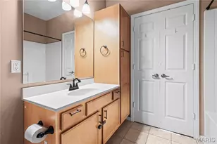 35 Kassebaum Ln, Saint Louis, MO 63129 - Photo 14