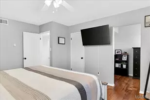 10032 Sakura Dr, Saint Louis, MO 63128 - Photo 12