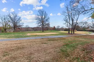 526 Sarah Ln, Creve Coeur, MO 63141 - Photo 12