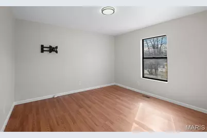 9311 Kenneth Place, Saint Louis, MO 63132 - Photo 14