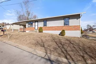 9311 Kenneth Pl, Saint Louis, MO 63132 - Photo 1