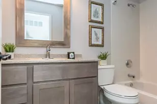 563 Beacon Point Ln, Wildwood, MO 63040 - Photo 30