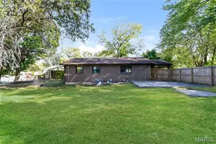 2171 Farthing Ct, Florissant, MO 63031 - Photo 16
