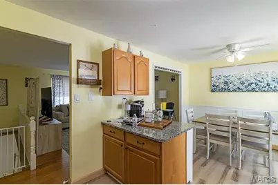 2393 Wesford Drive, Maryland Heights, MO 63043 - Photo 18