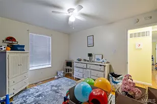 2393 Wesford Dr, Maryland Heights, MO 63043 - Photo 30