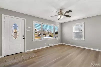 10738 Saint Cosmas Lane, Saint Ann, MO 63074 - Photo 10