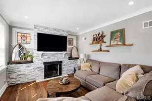 5753 Lindenwood Ave, Saint Louis, MO 63109 - Photo 2