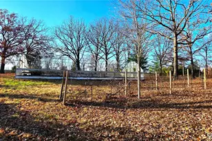 1232 W Springfield Rd, Saint Clair, MO 63077 - Photo 42