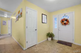 1019 Huntington Dr, Troy, MO 63379 - Photo 4