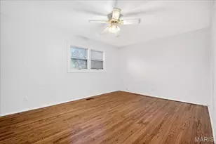 7060 Howdershell Rd, Hazelwood, MO 63042 - Photo 24