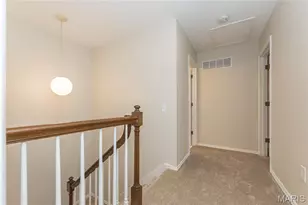 1048 King Henry Ct, Creve Coeur, MO 63146 - Photo 20