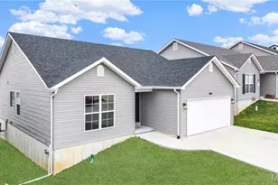 1069 Providence Wy, Herculaneum, MO 63048 - Photo 2