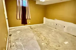 5250 Wren Ln, Osage Beach, MO 65065 - Photo 10