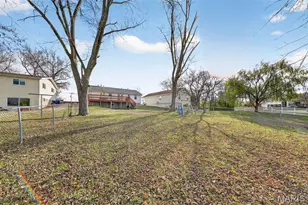 505 Blumhoff Ave, Wentzville, MO 63385 - Photo 38