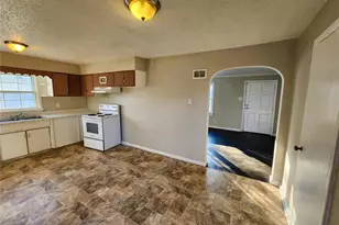 408 Coppinger Dr, Ferguson, MO 63135 - Photo 6
