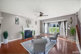 1092 Pierpoint Ln, Saint Charles, MO 63303 - Photo 10