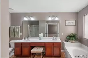 1092 Pierpoint Ln, Saint Charles, MO 63303 - Photo 38