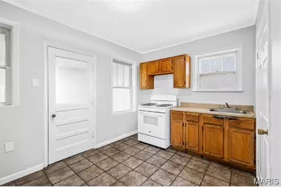 4421 Minnesota Avenue, Saint Louis, MO 63111 - Photo 14