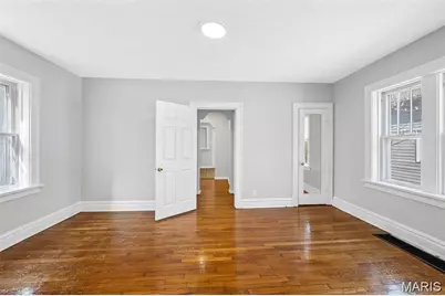 4421 Minnesota Avenue, Saint Louis, MO 63111 - Photo 4