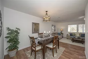 4852 Danebury Dr, Saint Louis, MO 63128 - Photo 12