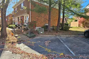 13410 Forestlac Dr, Chesterfield, MO 63141 - Photo 4