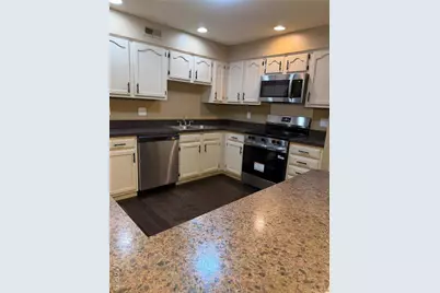 698 Trailcrest Court #5, Kirkwood, MO 63122 - Photo 8