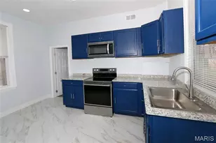 4672 Hannover Ave, Affton, MO 63123 - Photo 10