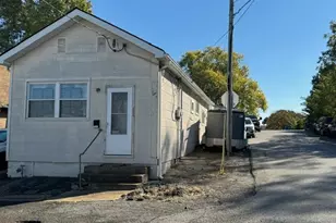 423 Degenhardt Ave, Saint Louis, MO 63125 - Photo 16