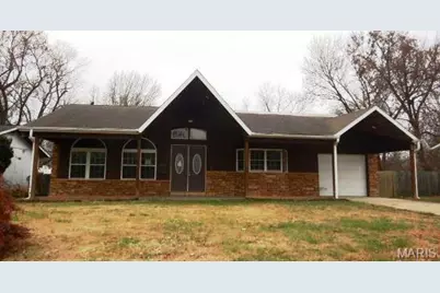 630 Lamplight Lane, Hazelwood, MO 63042 - Photo 1