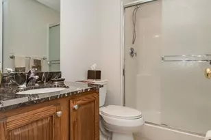 160 Baxter Commons Dr, Manchester, MO 63011 - Photo 22