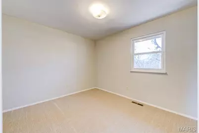 3901 Rue De Renard, Saint Louis, MO 63034 - Photo 32
