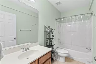 104 Amiot Ct, Chesterfield, MO 63146 - Photo 34