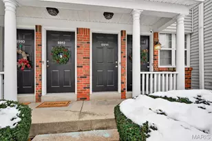 8914 Eager Rd, Brentwood, MO 63144 - Photo 2