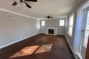 1 Lakeview Dr, Ferguson, MO 63135 - Photo 2