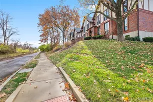 1026 Kehrs Mill Rd, Ballwin, MO 63011 - Photo 4