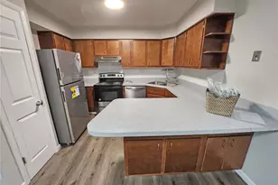 7609 Hazelcrest Dr, Hazelwood, MO 63042 - Photo 4