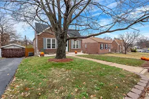 431 Kingston Dr, Saint Louis, MO 63125 - Photo 4