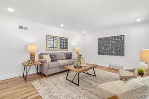 487 Runnymede Dr, Creve Coeur, MO 63141 - Photo 6