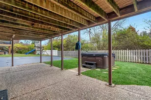 49 Granada Way, Ladue, MO 63124 - Photo 58