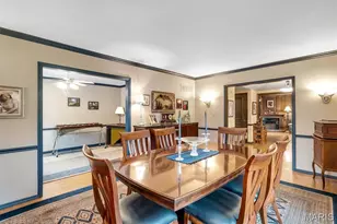 49 Granada Way, Ladue, MO 63124 - Photo 22