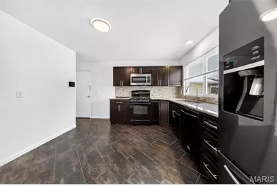 2042 Shoreham Drive, Florissant, MO 63033 - Photo 12