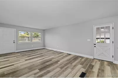 1025 Belmont Terrace, Florissant, MO 63033 - Photo 12