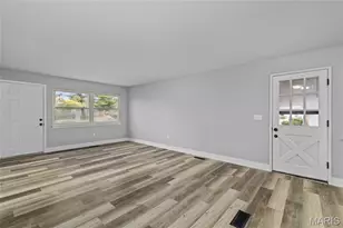 1025 Belmont Terrace, Florissant, MO 63033 - Photo 12