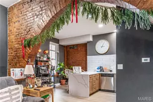 2211 Menard St, Saint Louis, MO 63104 - Photo 14