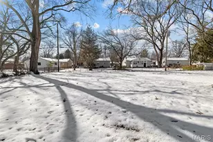 1655 Fenmore Dr, Florissant, MO 63031 - Photo 6